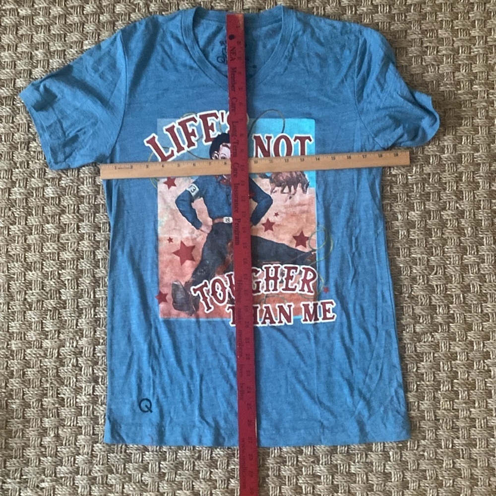 Rodeo Quincy “Life’s Not Tougher Than Me” T-Shirt sz lg - Picture 7 of 7